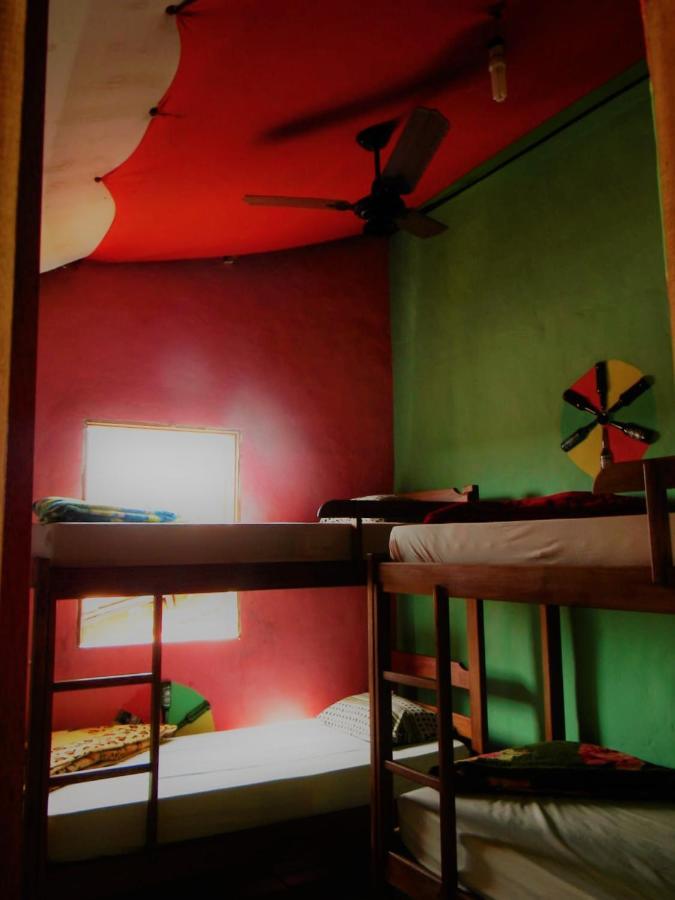 Jahostel Lencois Zewnętrze zdjęcie